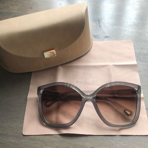 CHLOE sunglasses with case and cleaning cloth